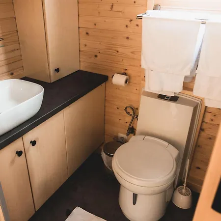 Paradise By Tiny Away Dom wakacyjny Bessé-sur-Braye